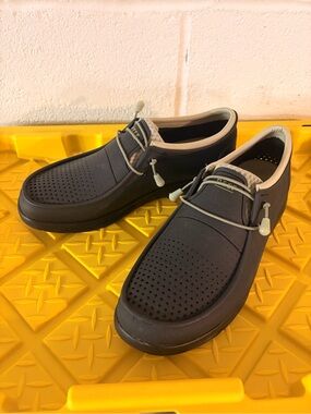 Reef Navy and Light Gray Slip-On Loafers with Toggle Lace
